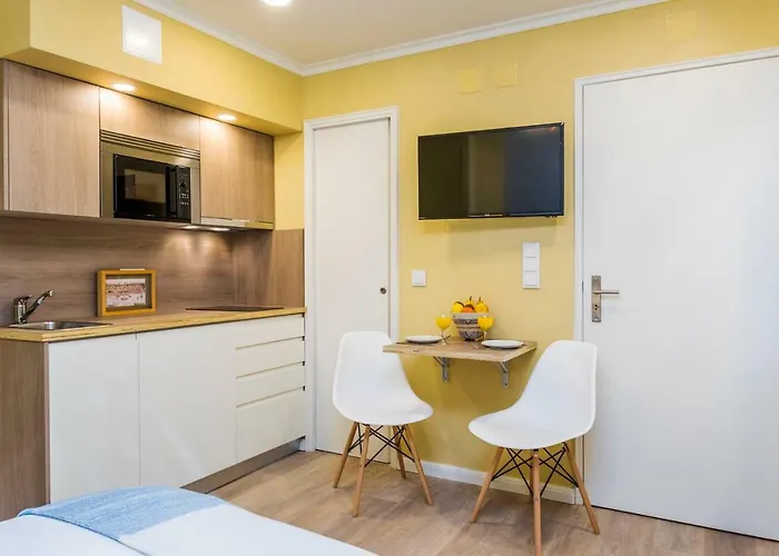 아파트 Brand New And Cozy Alfama Experience 리스본