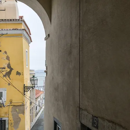 Apartment Brand New And Cozy Alfama Experience